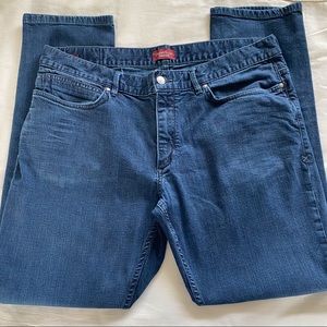 Perry Ellis Premium Denim Jeans Size 38/32